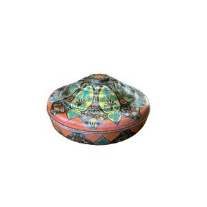 Vintage colorful Wilbur Chocolate round tin